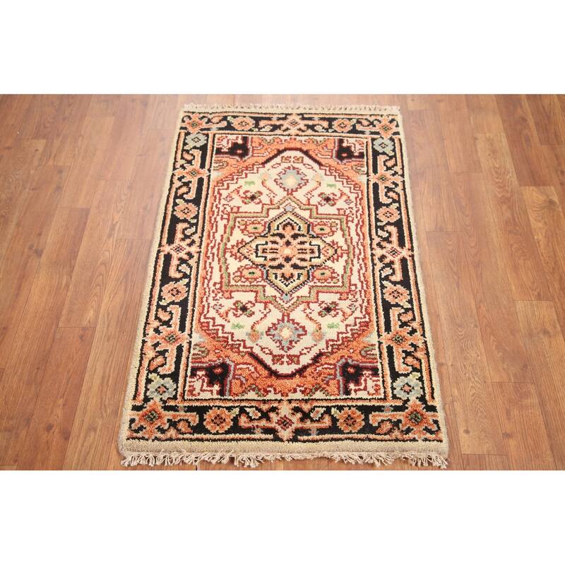Hand Knotted Oriental 100% Wool Carpet Traditional Medallion Beige & Ivories Heriz (serapi) Area Rug - 3' 0'' X 2' 0''
