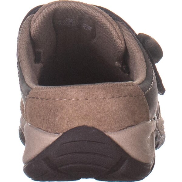 easy spirit equip clogs