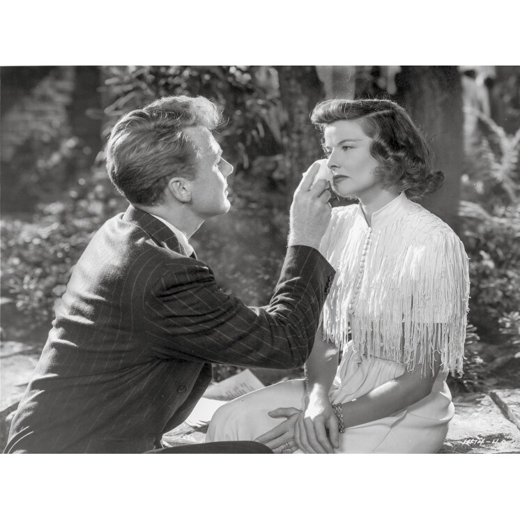 Shop State Of The Union Couple Scene In Black And White Photo