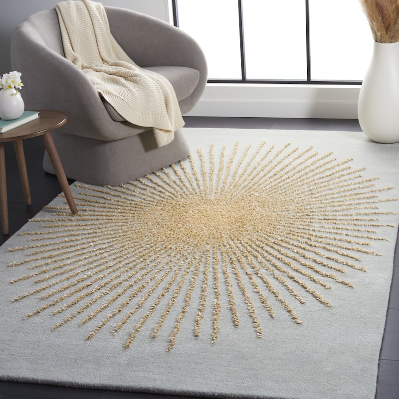 SAFAVIEH Handmade Soho Marsilia Burst New Zealand Wool Rug - 3' x 5' - Blue/Beige - Rectangle