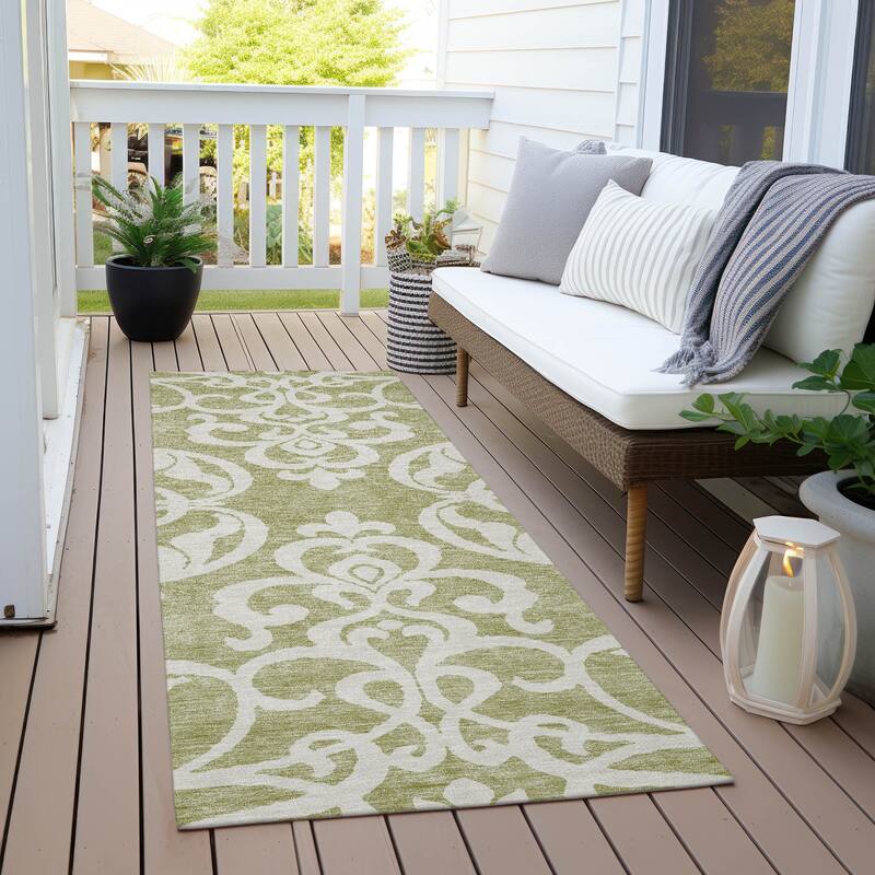 Machine Washable Indoor/ Outdoor Damask Glam Chantille Rug - Aloe - 2'3" x 7'6"