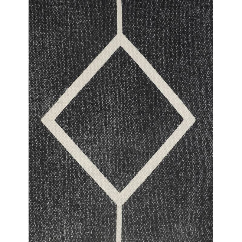 HomeRoots 20" X 20" White And Black 100% Cotton Geometric Zippered Pillow