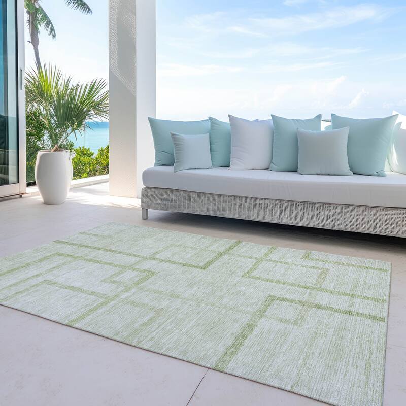Machine Washable Indoor/ Outdoor Chantille Contemporary Geo Rug - Aloe - 8' x 10'