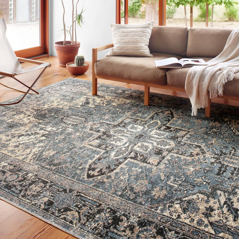 Alexander Home Luciano Ocean Distressed Oriental Indoor/ Outdoor Rug - 10'6" x 13'9" - Ocean / Midnight