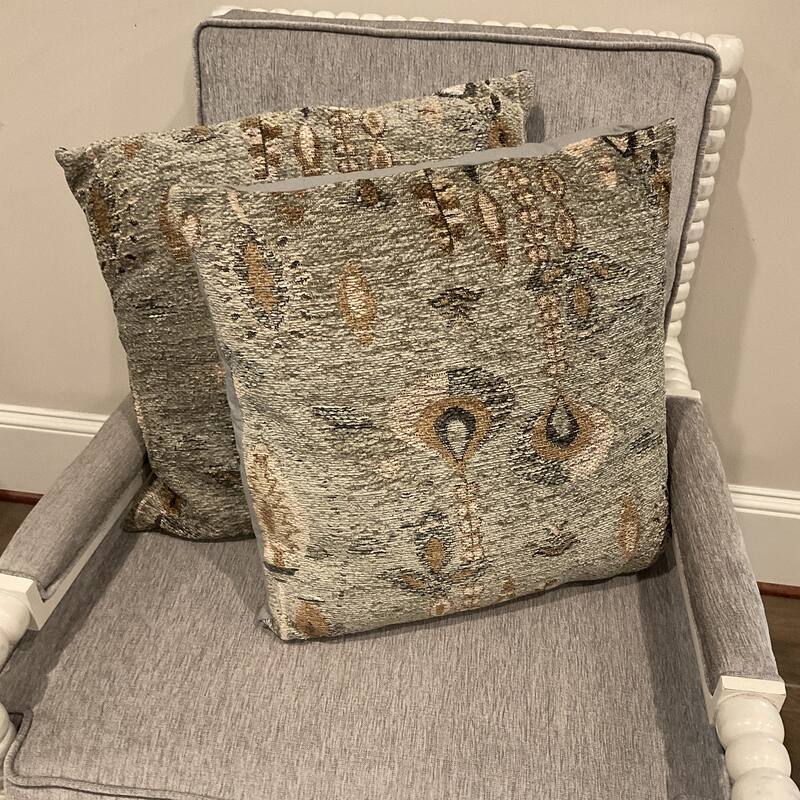HERAT ORIENTAL Handmade Chenille Throw Pillow Set