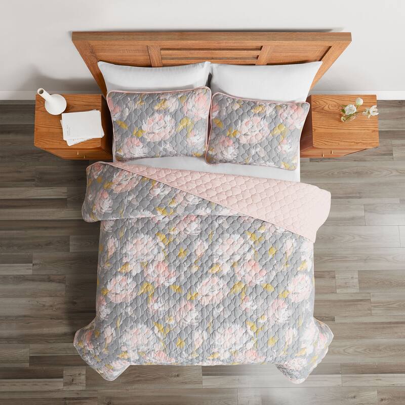 Bloom Quilt Set