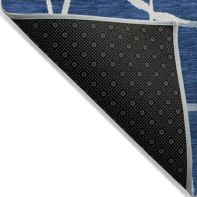 Machine Washable Indoor/ Outdoor Abstract Webby Chantille Rug