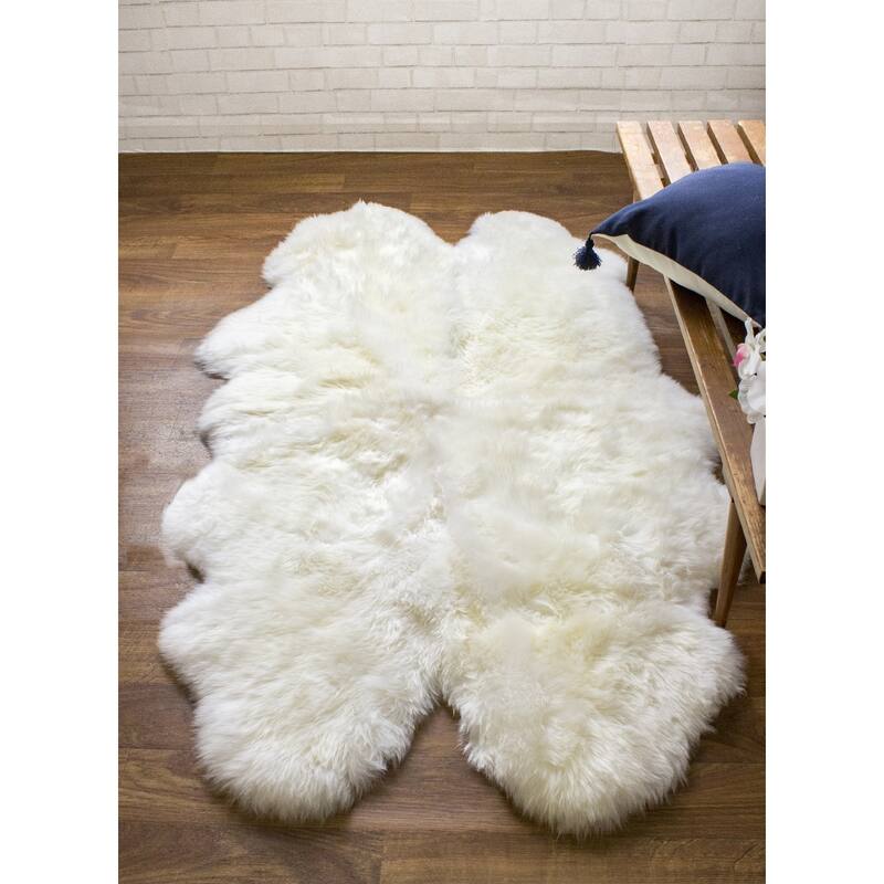 Silver Orchid Nansen Genuine Soft Australian Sheepskin Rug - 4' x 6' - Natural