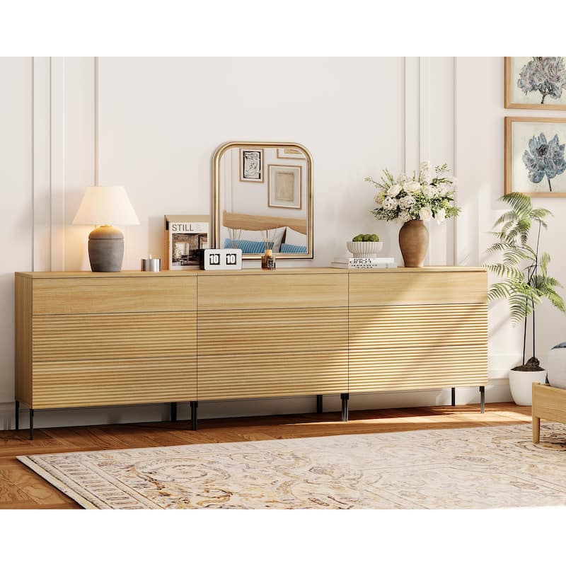 Modern Wood 3-Drawer Dresser With Reeded Design, Minimalist Dresser Organizer Storage