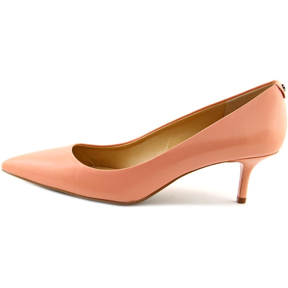 michael michael kors mk flex kitten pump