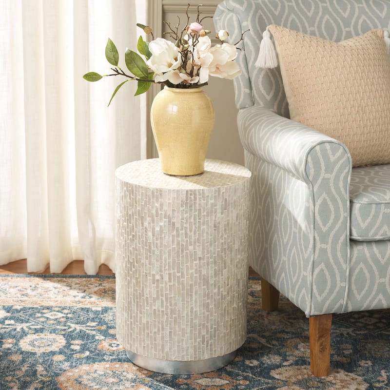 SAFAVIEH Scarlett Capiz Shell Round Accent Table (Fully Assembled) - 14"W x 14"D x 20"H - Natural/Silver