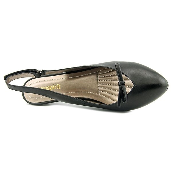easy spirit kitten heels