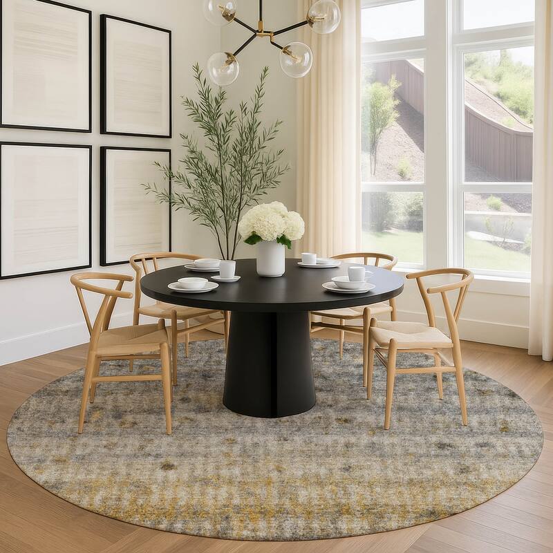 Machine Washable Indoor/ Outdoor Ombre Stripes Chantille Rug