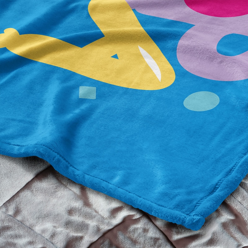 Hasbro Peppa Pig Silk Touch Throw Blanket