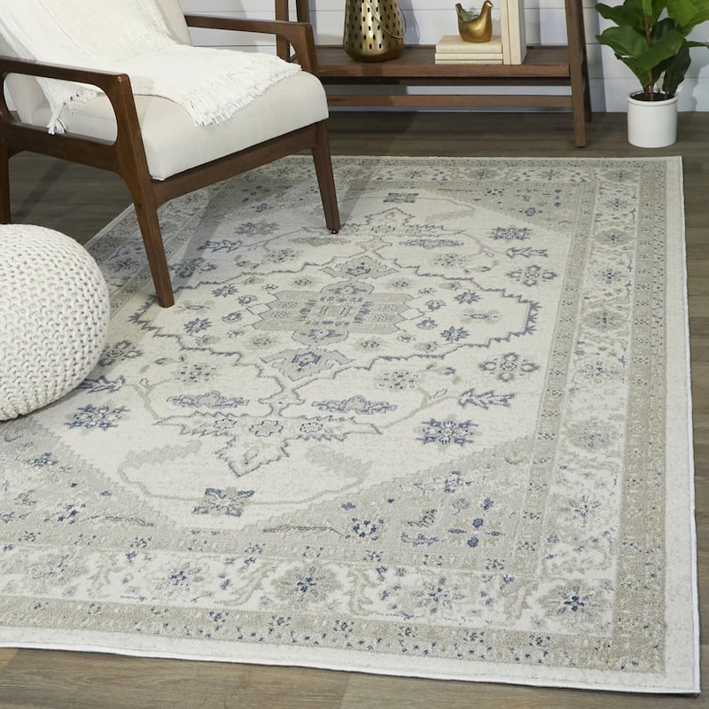Philip Traditional Oriental Area Rug - 5'3" x 7' - Cream - Rectangle
