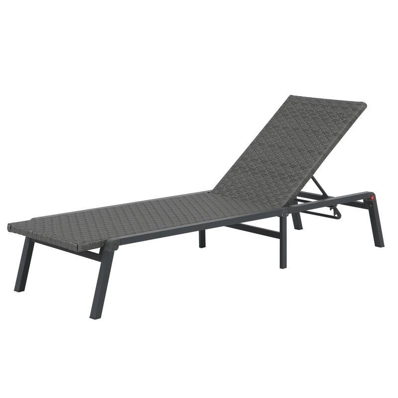 Outdoor Wicker Chaise Lounge Foldable Recliner
