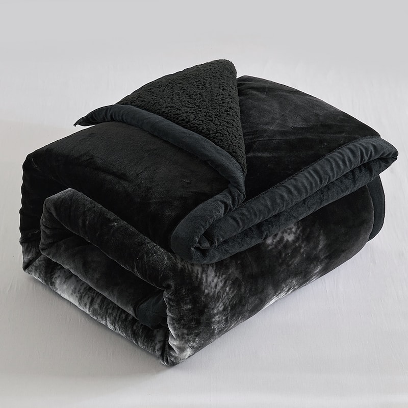 Ultra Plush Printed 3-piece Sherpa Borrego Comforter Set
