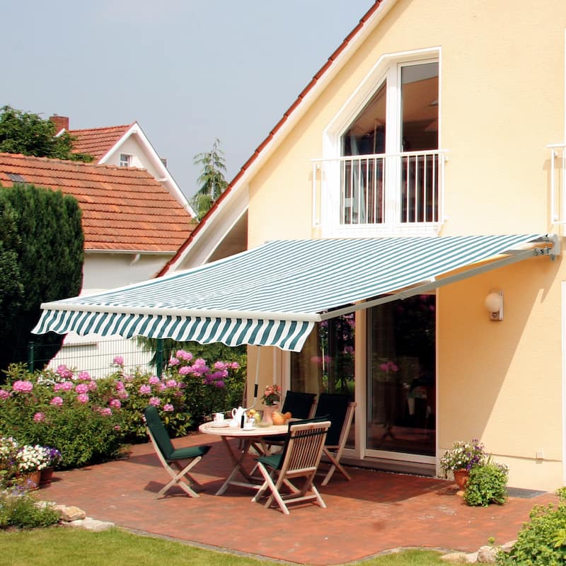 Outsunny 12' x 10' Retractable Awning Patio Awnings Sun Shade Shelter with Manual Crank Handle, 280g/m² UV - Green & White