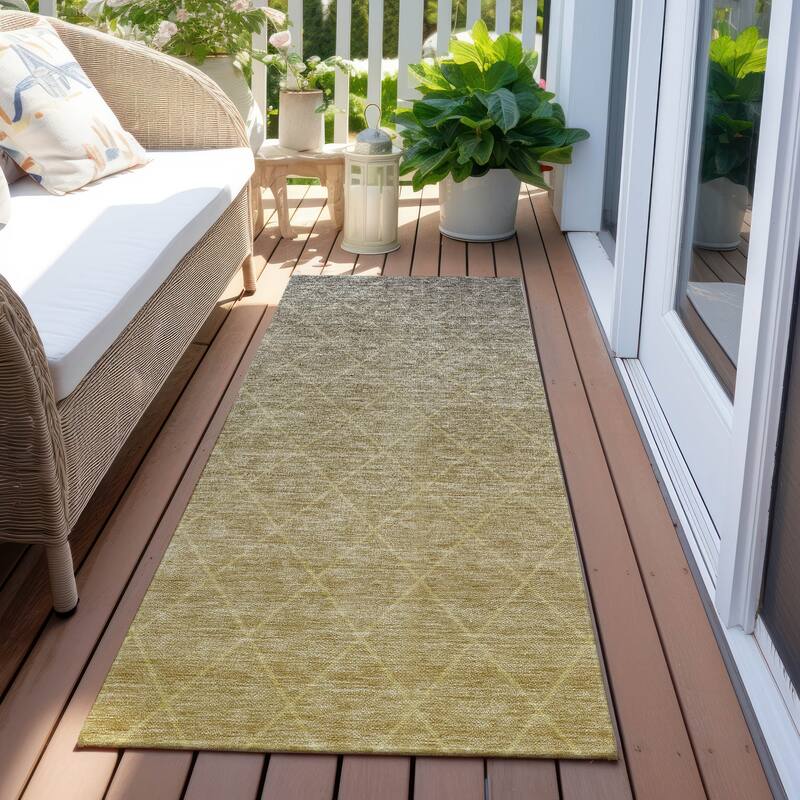 Machine Washable Indoor/ Outdoor Ombre Trellis Chantille Rug