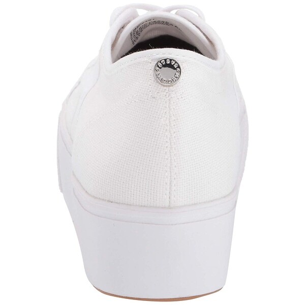 emmi white steve madden