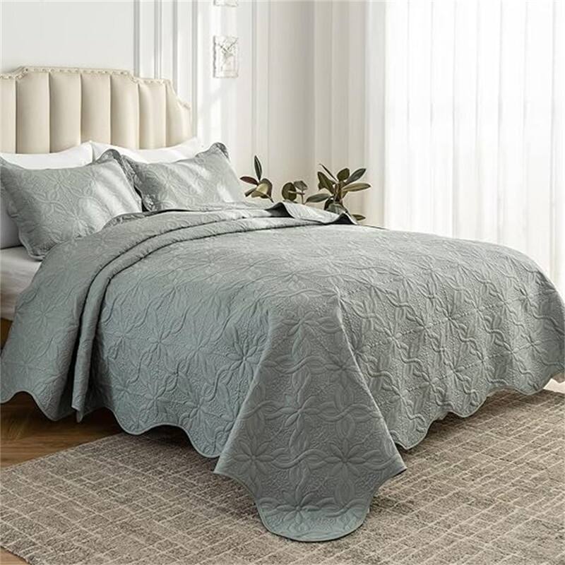 Lightweight Microfiber Bedspread On Sale Bed Bath & Beyond 39074044