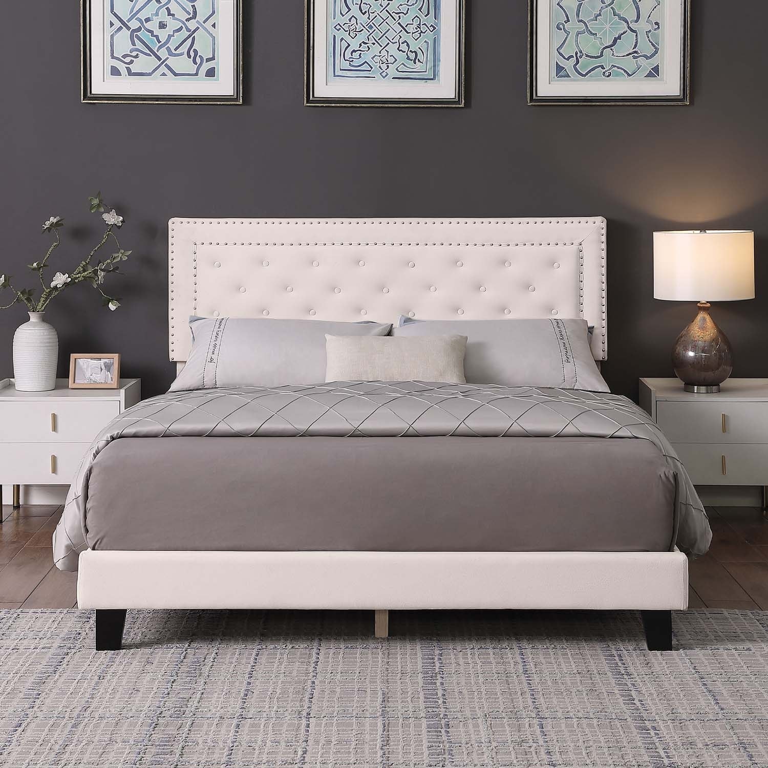 Valmar best sale upholstered headboard