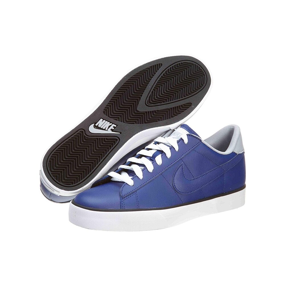 classic nike