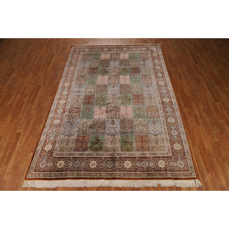Florl Handmade Qum Persian Area Rug - 6'5"x 9'7"