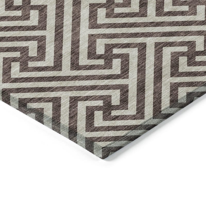HomeRoots Geometric Transitional Rectangle Outdoor Rug