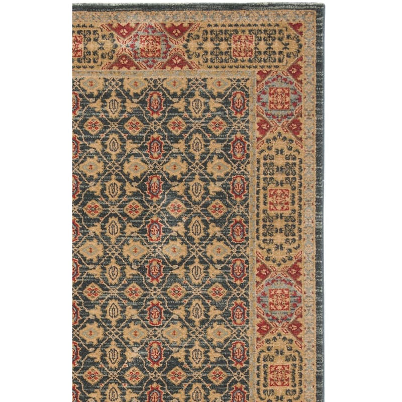 SAFAVIEH Mahal Felipa Traditional Oriental Rug