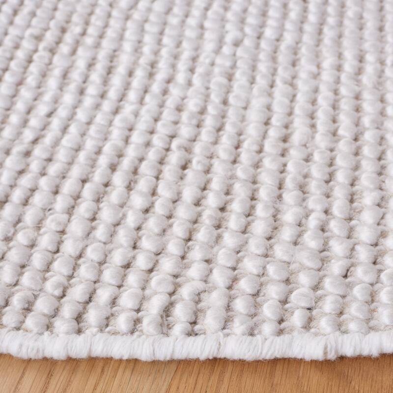 SAFAVIEH Handmade Natura Vroni Transitional Wool Rug