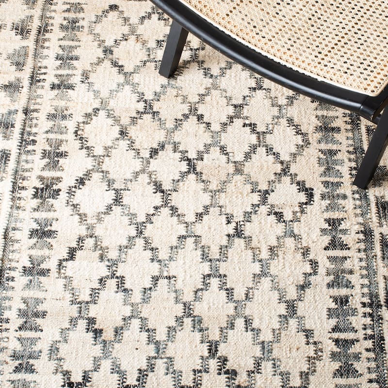 SAFAVIEH Flatweave Kilim Giacobba Jute Rug