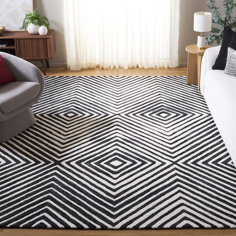 SAFAVIEH Handmade Ebony Nataliea Modern Wool Rug
