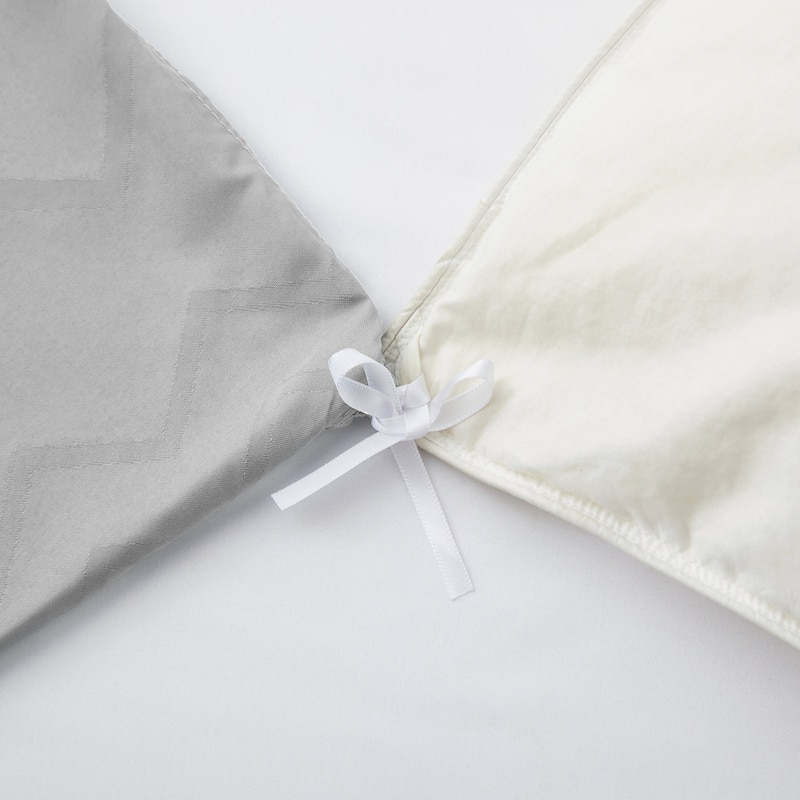 3 Piece Tufted Clipped Jacquard Geometric Oversized Duvet Cover Set