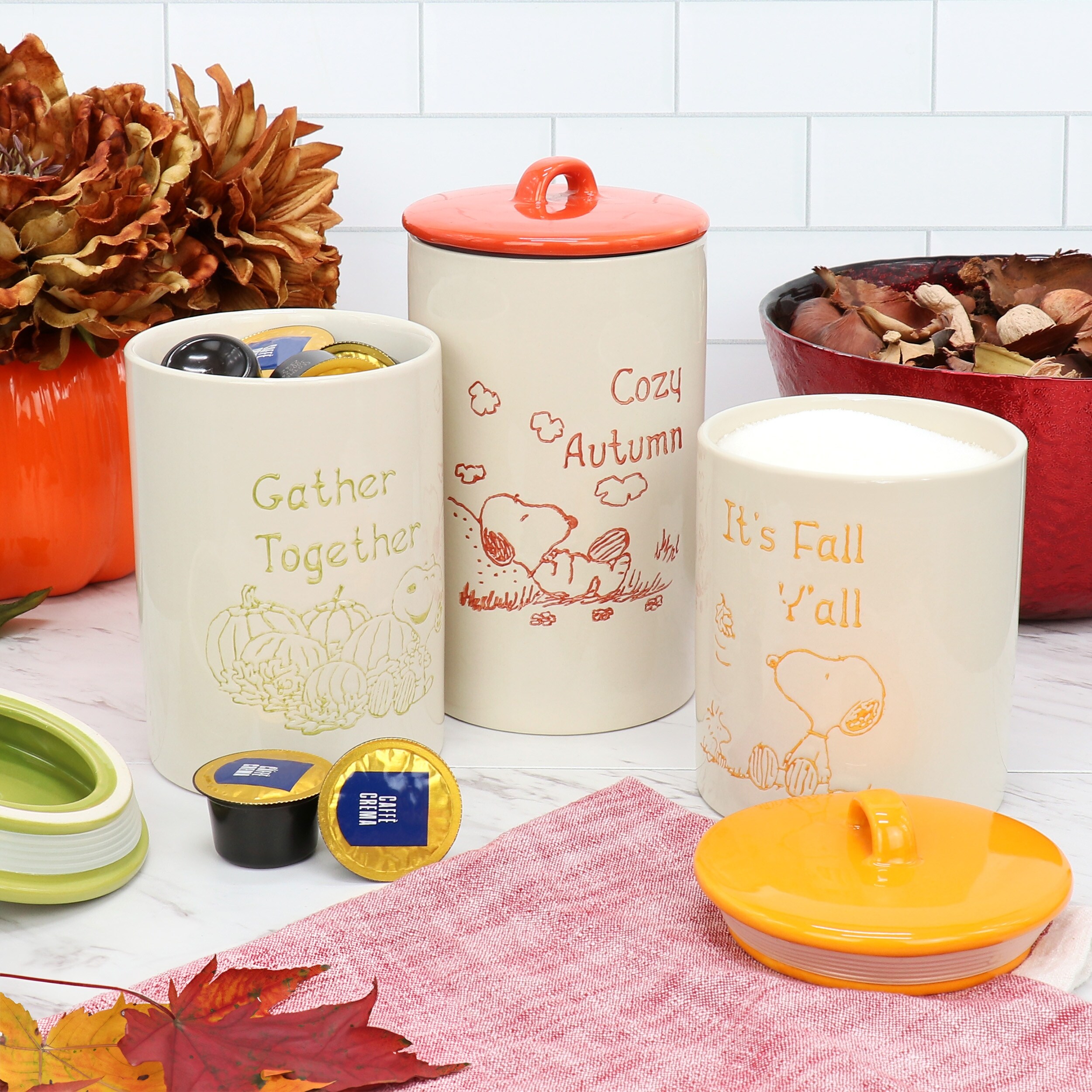 Peanuts It's Fall Y'all 26 Ounce Stoneware Snoopy Canister with