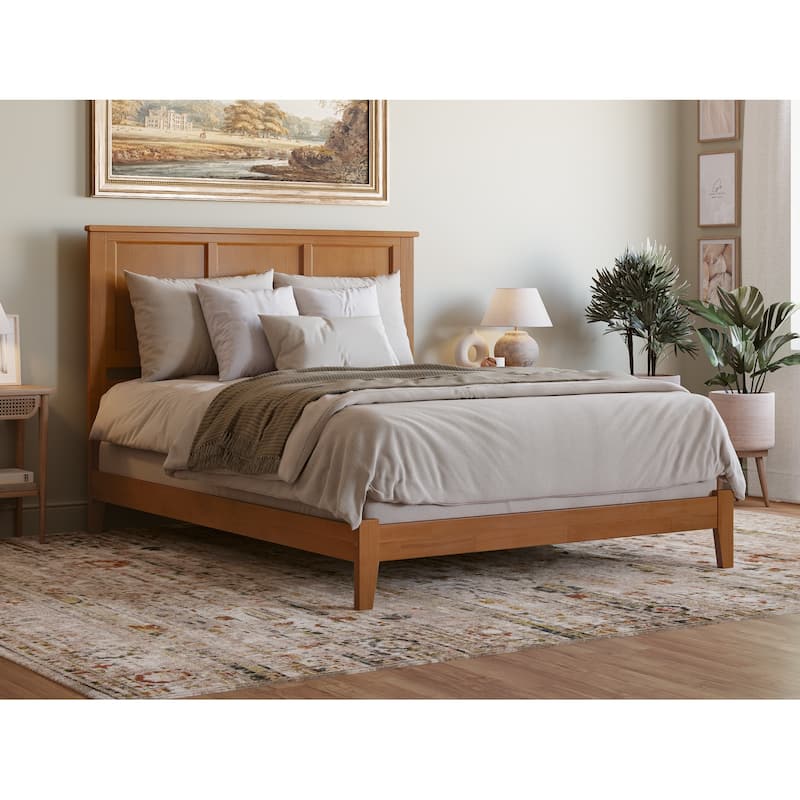 AFI, Madison Foundation Bed with Attachable USB Charger