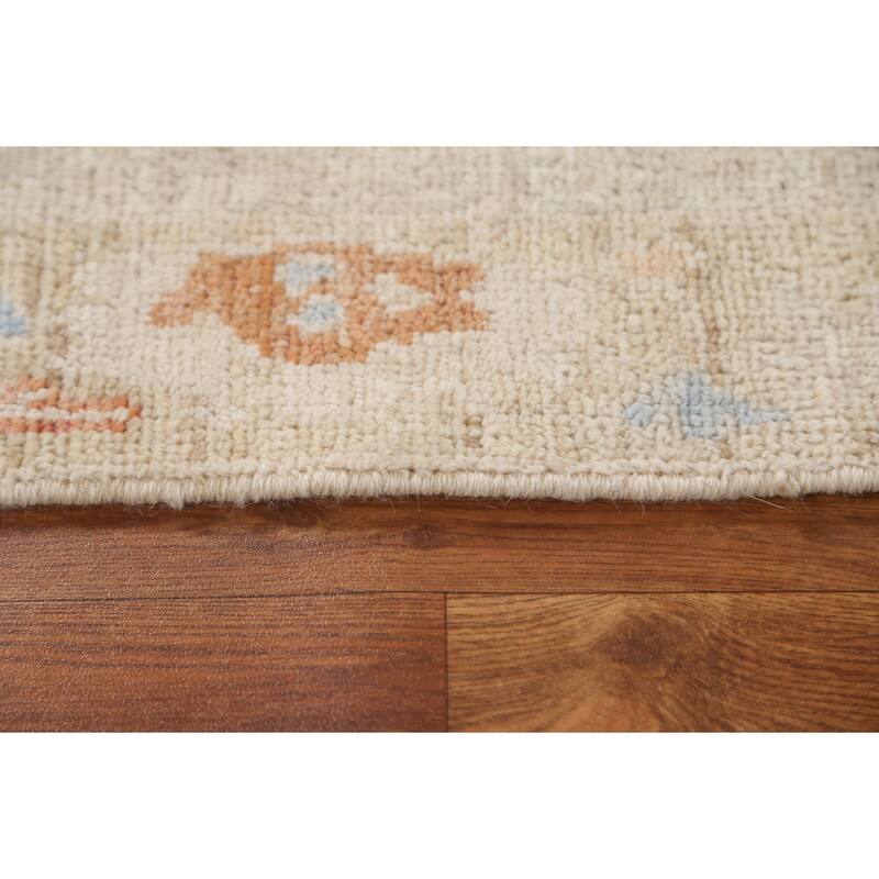 Hand Knotted Oriental 100% Wool Carpet Transitional Geometric Beige & Ivories Oushak Area Rug - 2' 11'' X 2' 0''