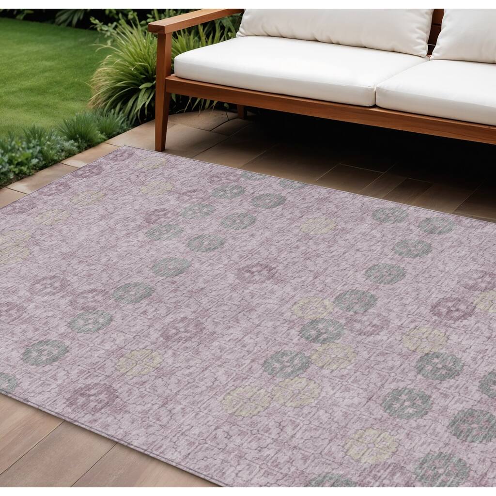 HomeRoots Geometric Transitional Rectangle Outdoor Rug