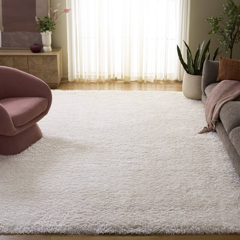 SAFAVIEH Madrid Shag Soledad Solid 2-inch Thick Rug