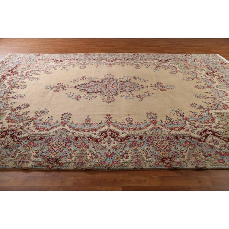 Hand-made Vintage Traditional Kerman Persian Wool Area Rug - 9'6" x 13'6"