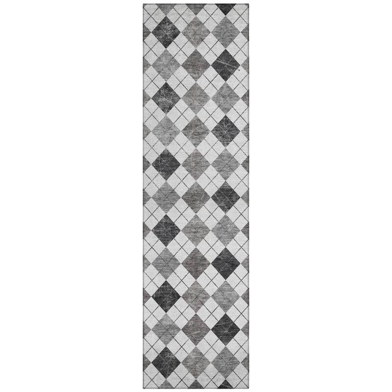 Machine Washable Indoor/ Outdoor Modern Argyle Chantille Rug