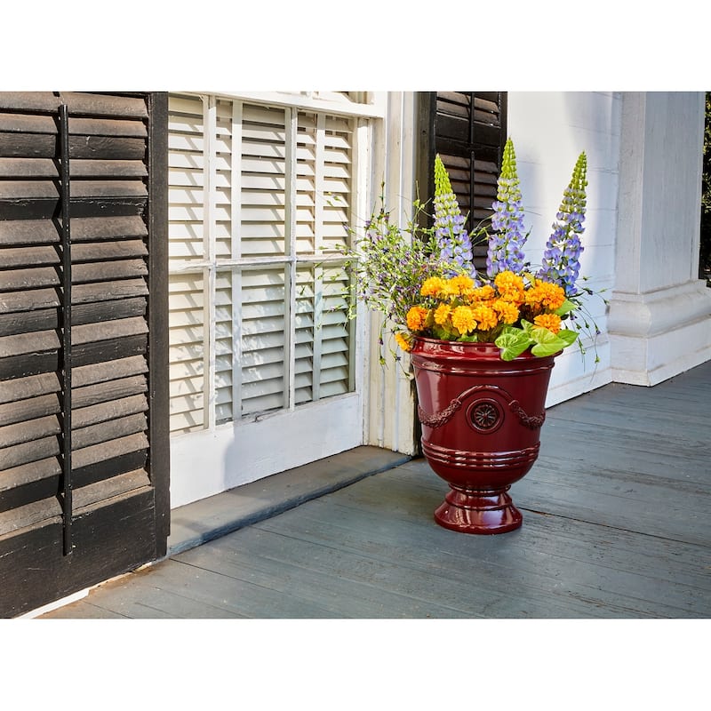Southern Patio Porter Resin Urn Planter