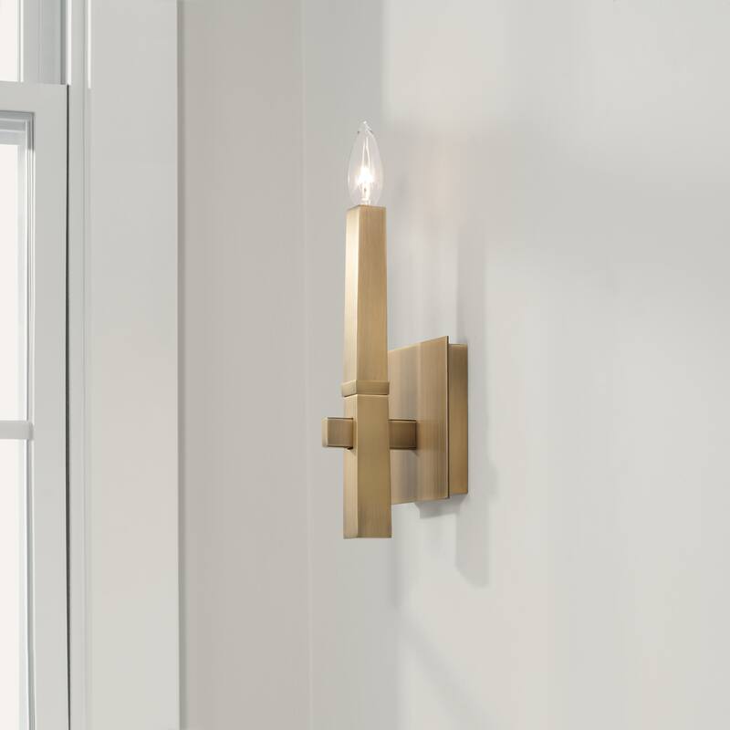 Blake 1-light Aged Brass Wall Sconce - Aged Brass