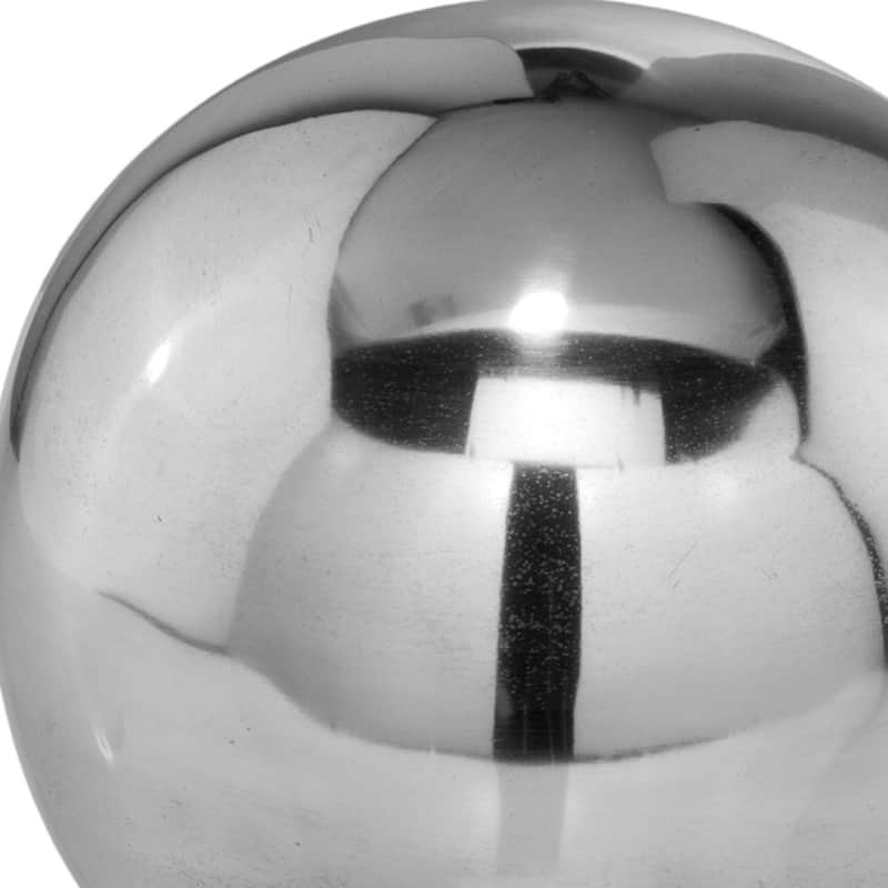 HomeRoots 4" Silver Buffed Aluminum Decorative Orb - 4' X '4' X '4
