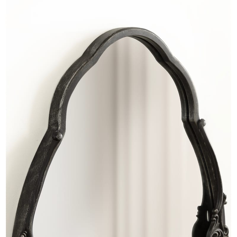 Kate and Laurel Novella Decorative Wall Mirror