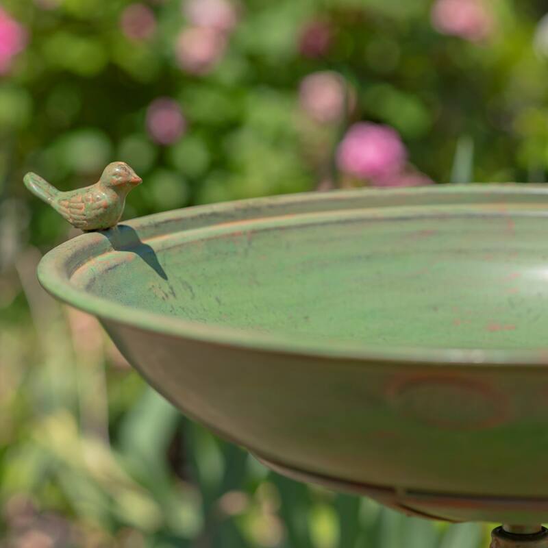 Pedestal Birdbath with Little Bird Detail - 19.25x19.25x27.25