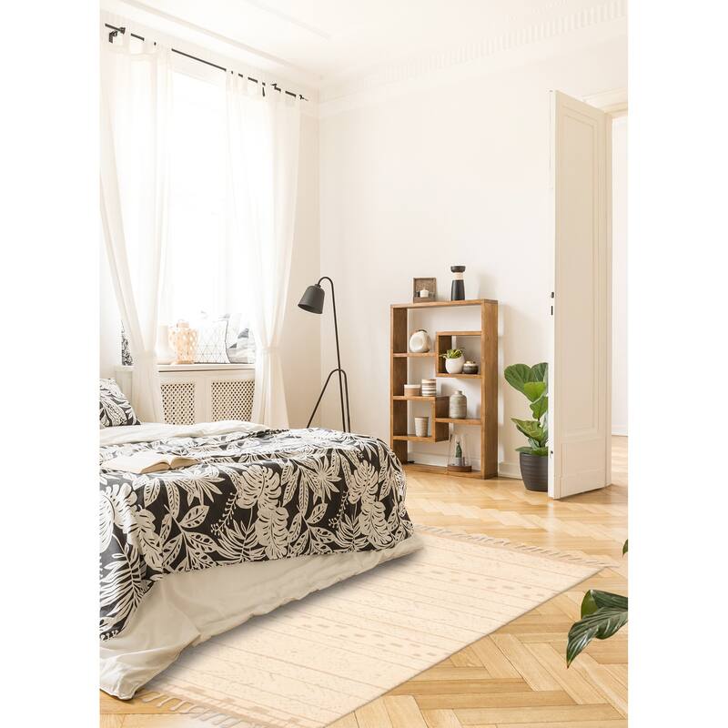 Tangier Cream Rug 5'0" x 7'10" - 5'0 x 7'10