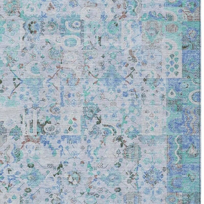HomeRoots Patchwork Traditional Rectangle Outdoor Rug