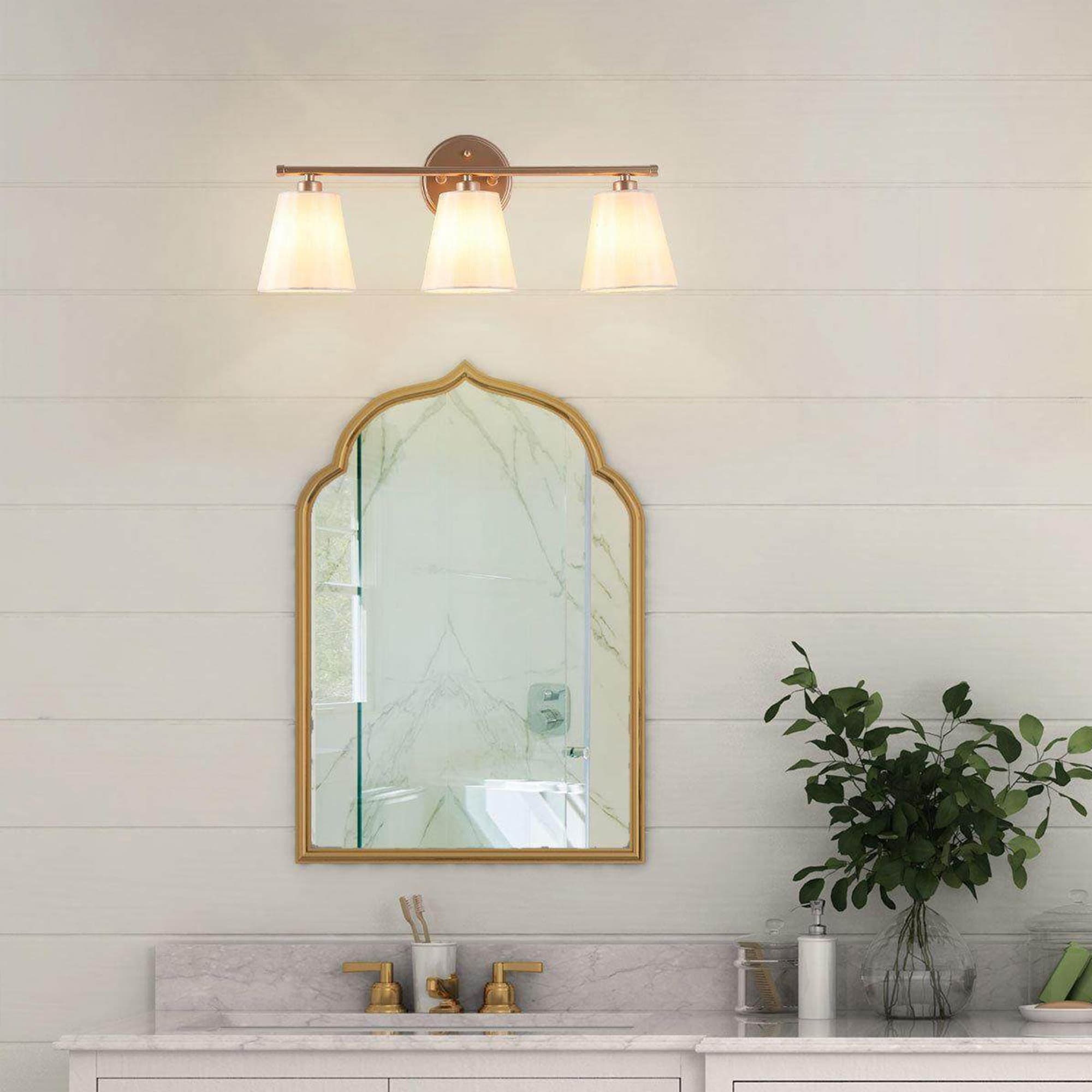送料無料 通販  Gold 3-light Modern Mid-century Fabrey Bathroom Light Vanity ジャケット・アウター