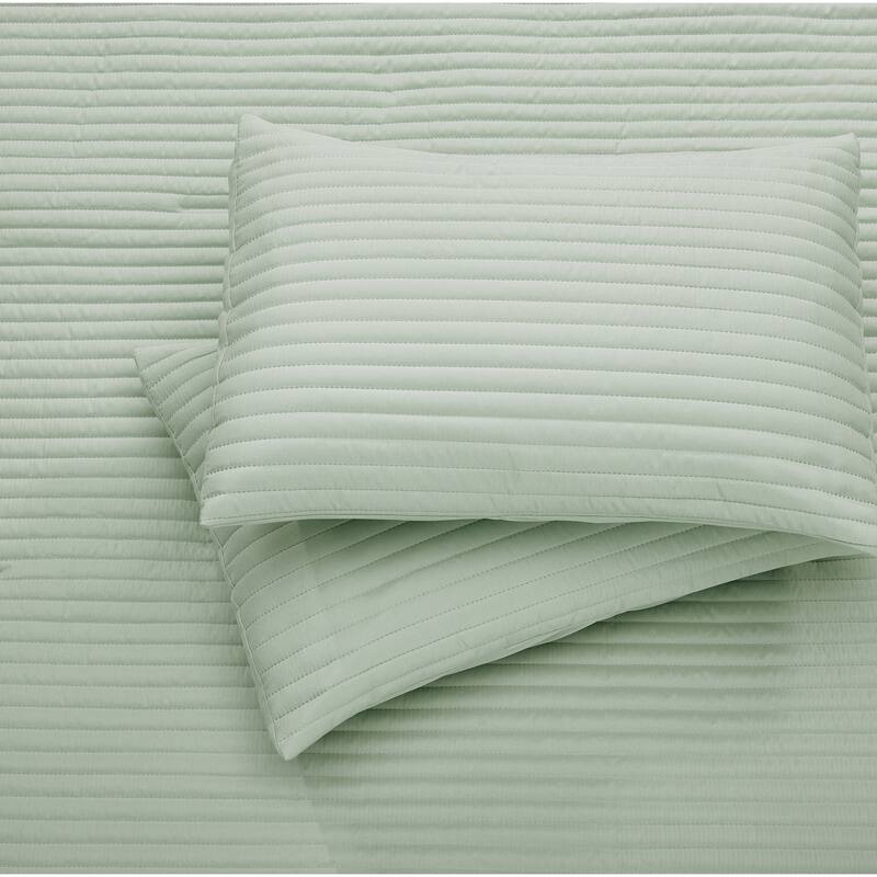 Nanshing Suzaine 3 Piece Solid Striped Comforter Set
